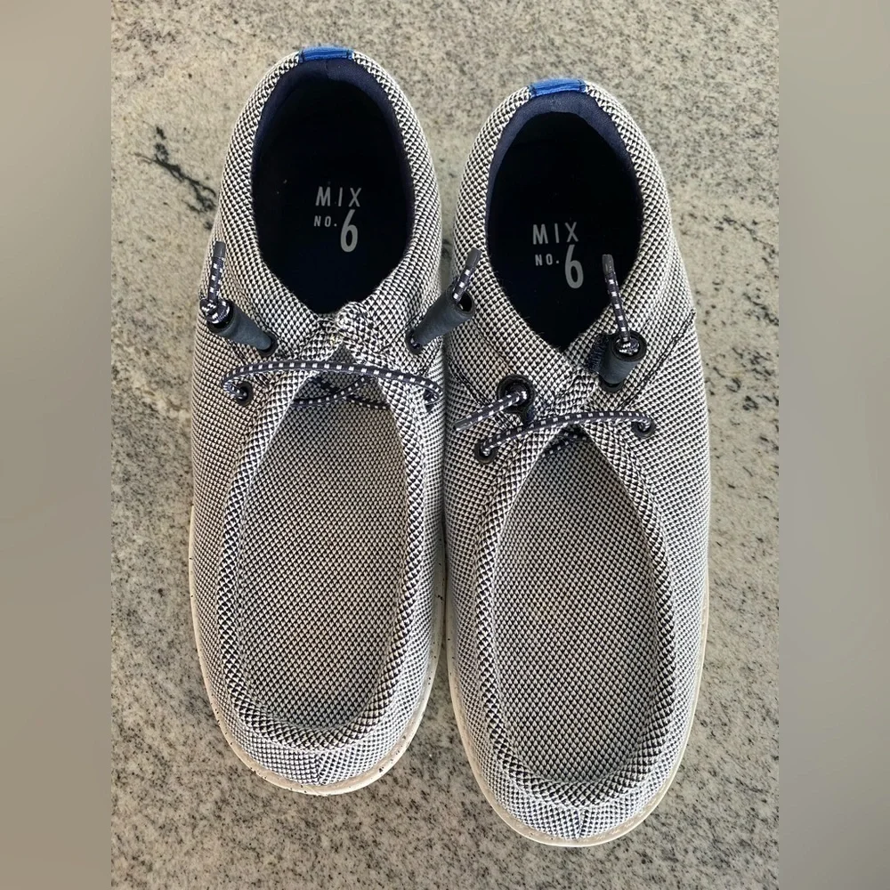 NEW Mix No.6 Men’s “Alister” Slip-on. Men’s Size 8.5. Gray